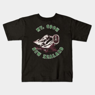 Mt. Cook New Zealand Vintage Kids T-Shirt